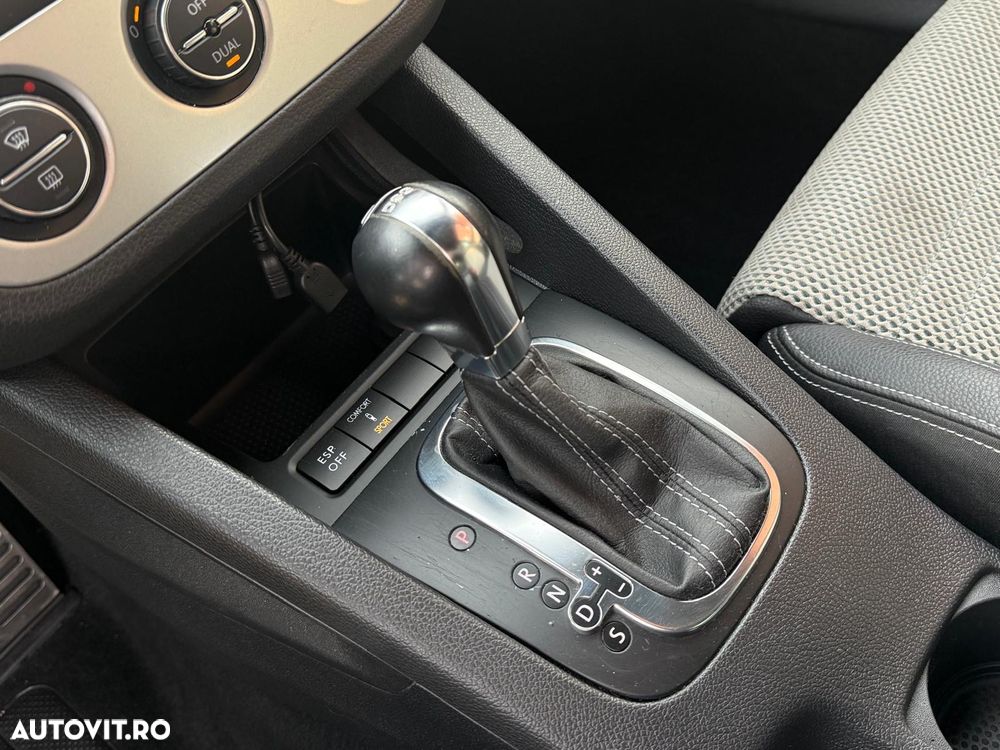 Volkswagen Scirocco 1.4 TSI DSG - 14