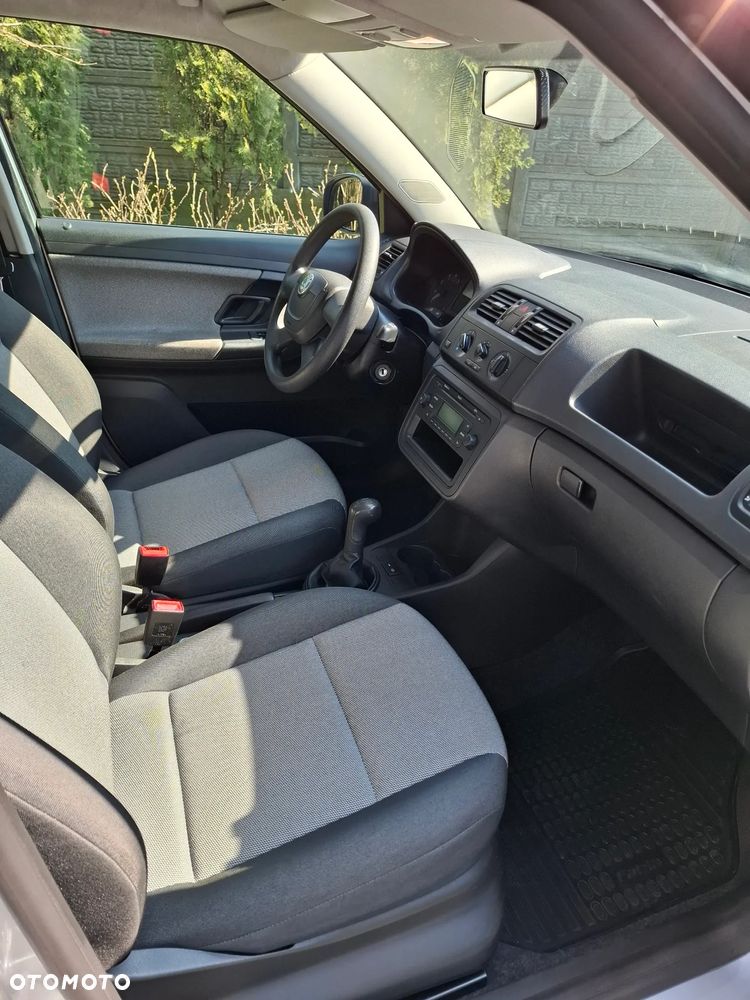 Skoda Fabia 1.2 TSI Active - 9