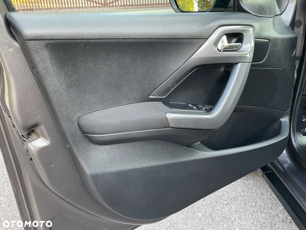 Peugeot 2008 PureTech 110 Stop&Start Active - 17