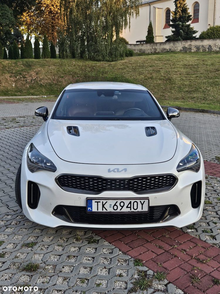 Kia Stinger - 7