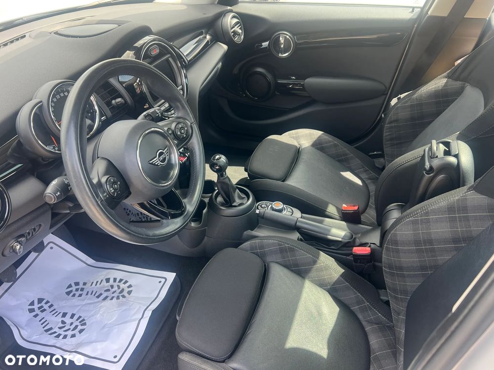 MINI Cooper - 9