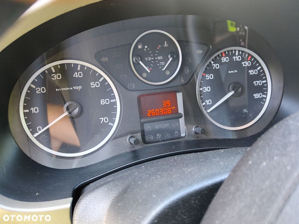 Peugeot Partner - 5