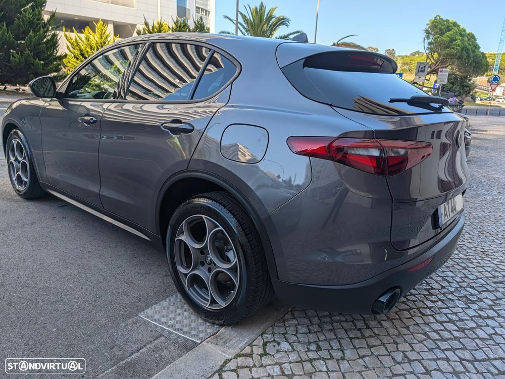Alfa Romeo Stelvio 2.2 D Sprint AT8 - 7