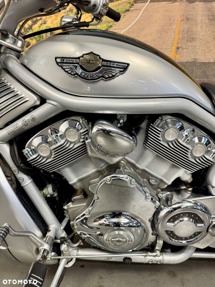 Harley-Davidson V-Rod Street Rod - 10