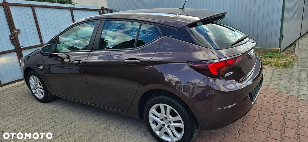 Opel Astra 1.4 T Cosmo S&S EU6 - 10