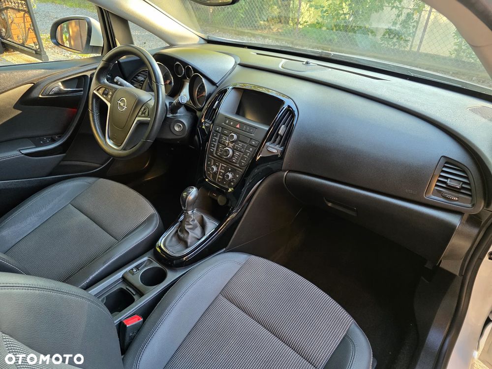 Opel Astra 1.4 Turbo ecoFLEX Start/Stop Innovation - 26