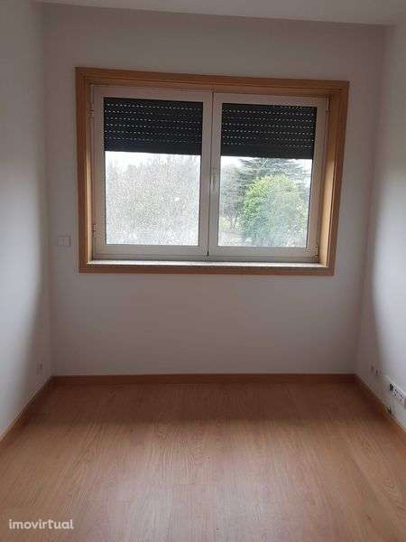 Apartamento T1k - Rua do Senhor - Senhora da Hora - Grande imagem: 4/7