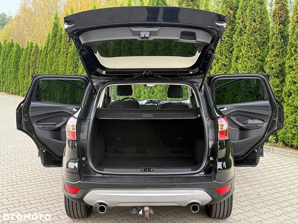 Ford Kuga 1.5 EcoBoost 2x4 Titanium - 22