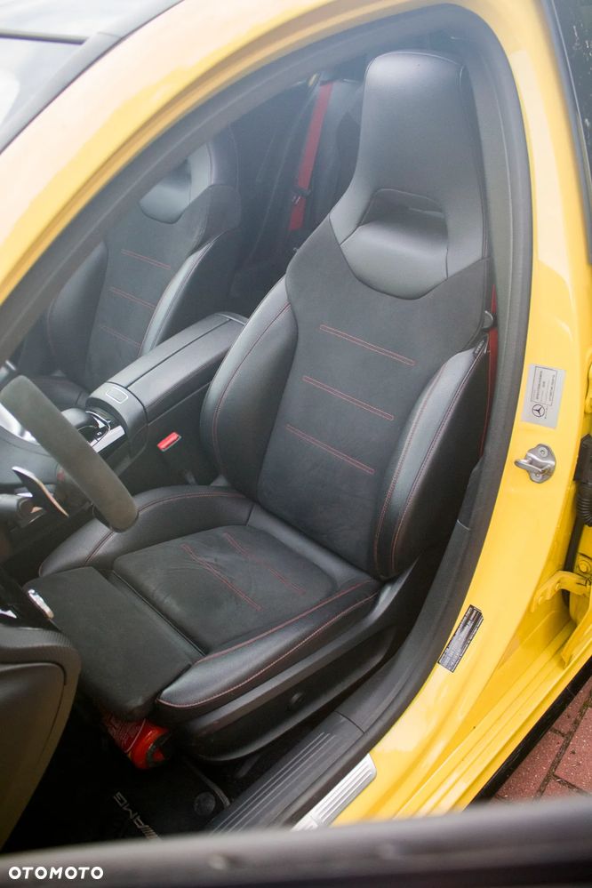 Mercedes-Benz Klasa A 45 S AMG 4-Matic 8G-DCT - 16