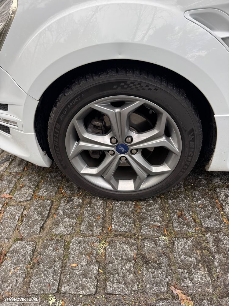 Ford S-Max 2.0 TDCi Titanium 7L - 8