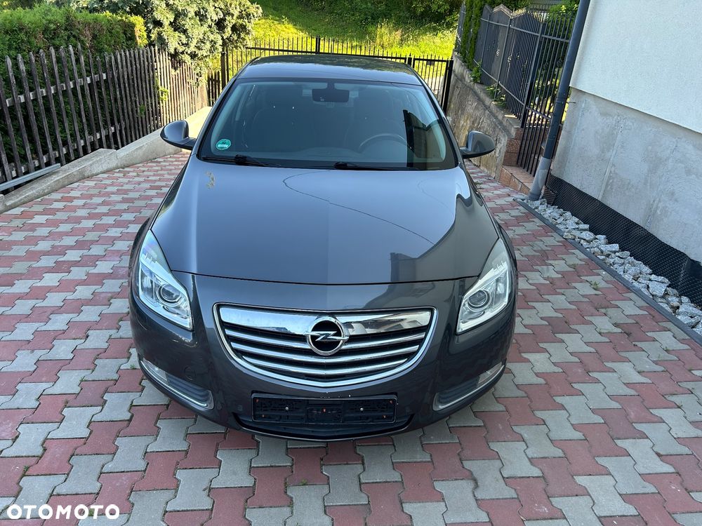 Opel Insignia 1.8 Cosmo - 1