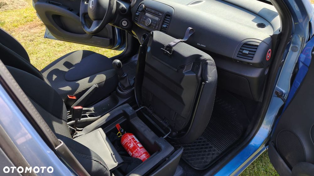 Nissan Micra - 12