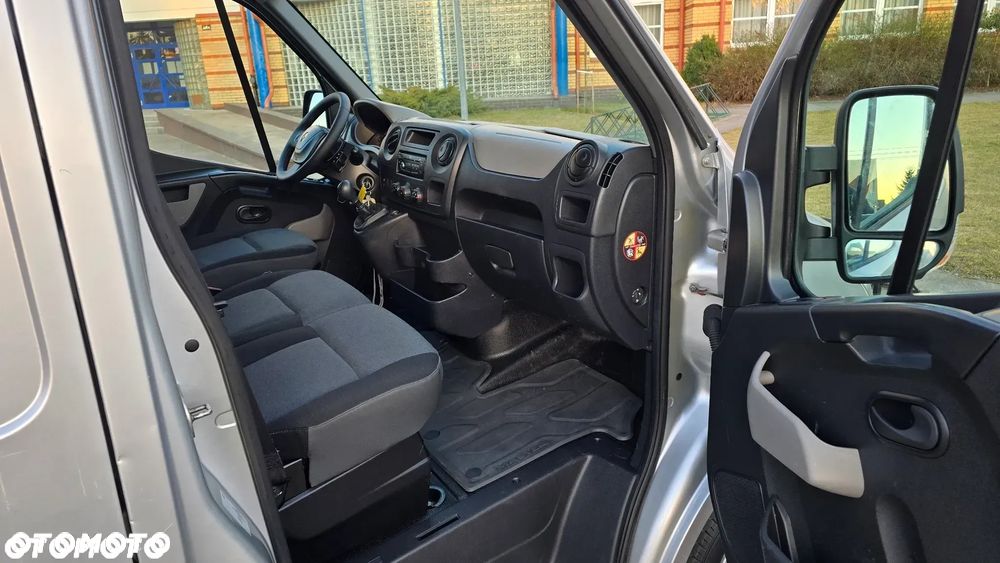 Renault Master - 11