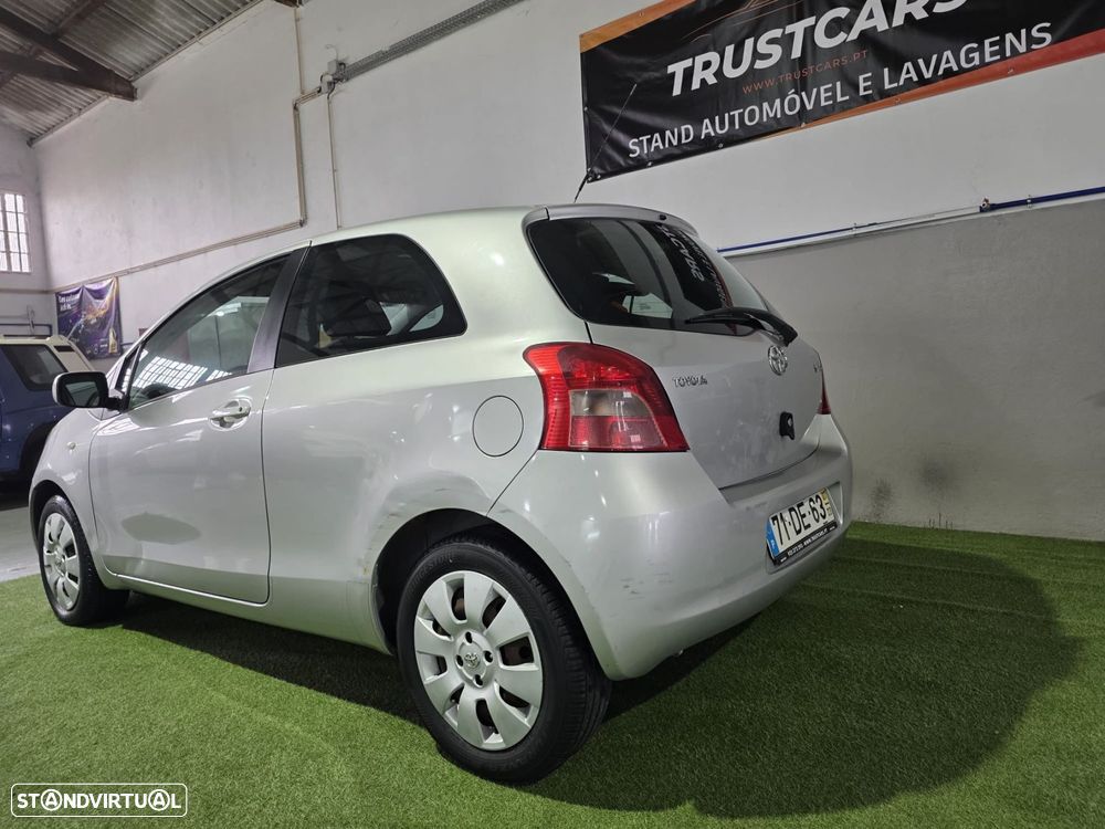 Toyota Yaris 1.0 VVT-i Motion - 3