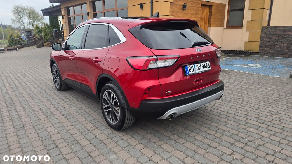 Ford Kuga 2.0 EcoBlue 4x4 TITANIUM - 19