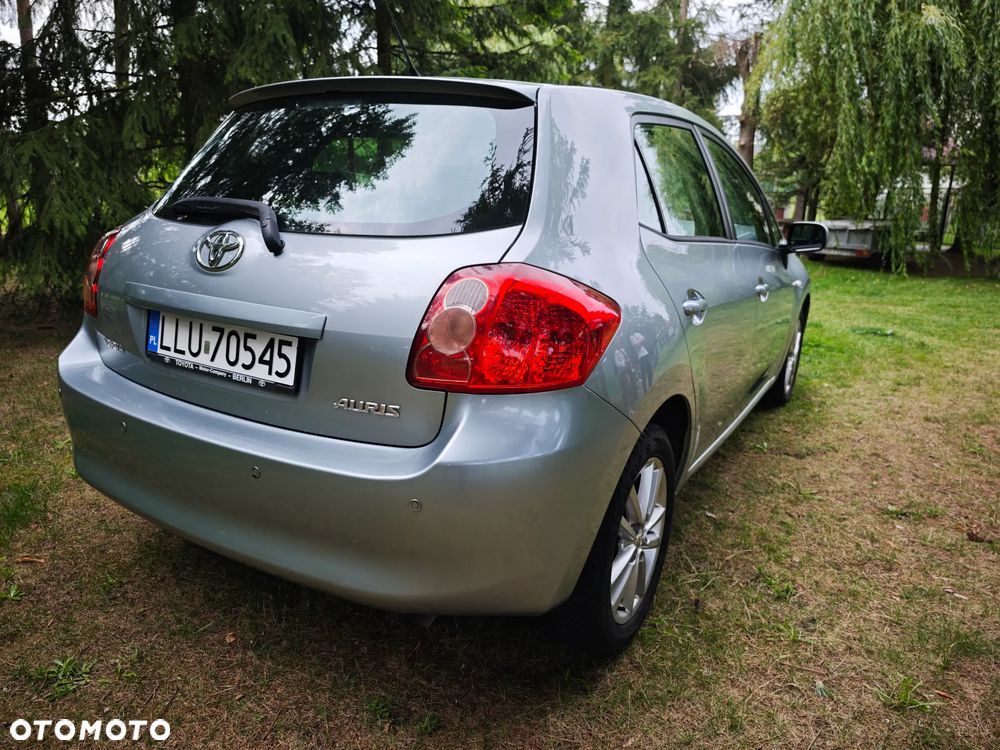 Toyota Auris 1.6 Sol - 13