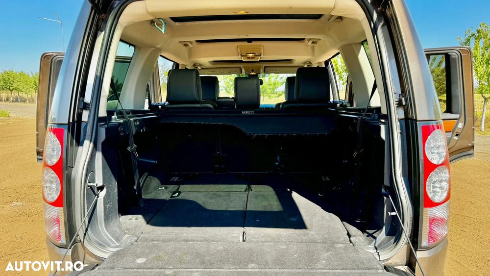 Land Rover Discovery 3.0 TD HSE Aut. - 13