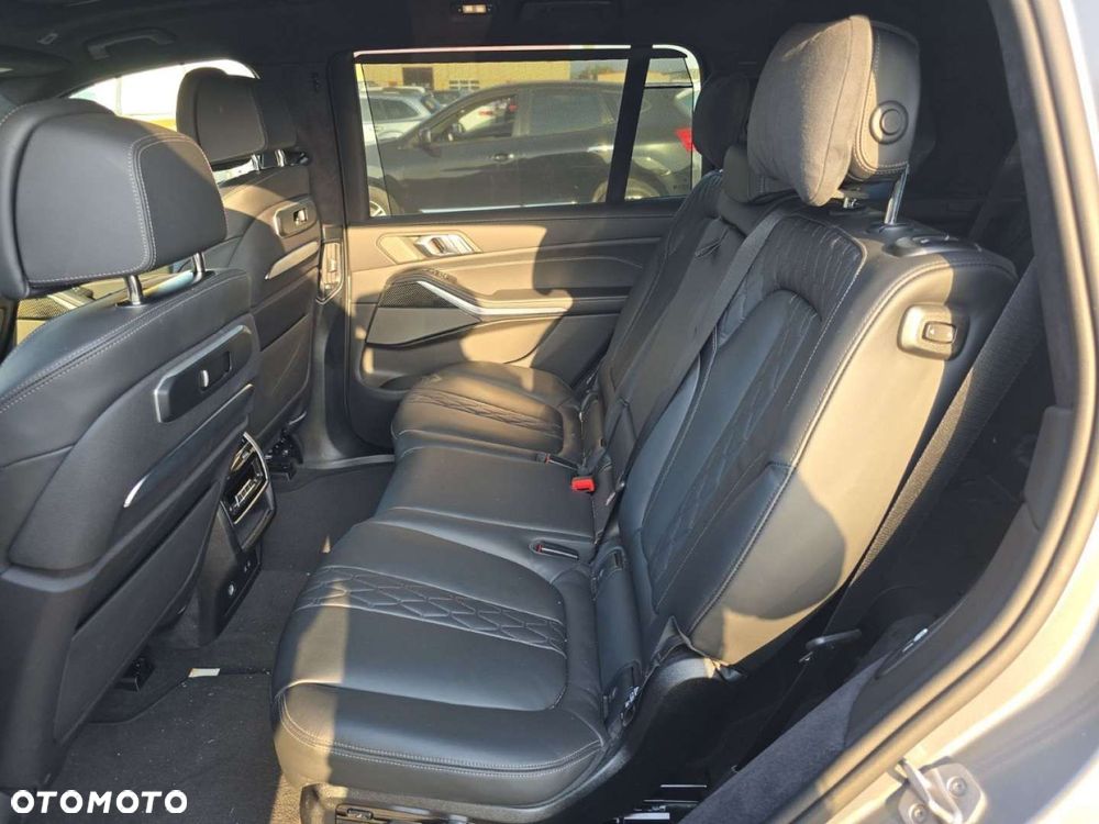BMW X7 - 17