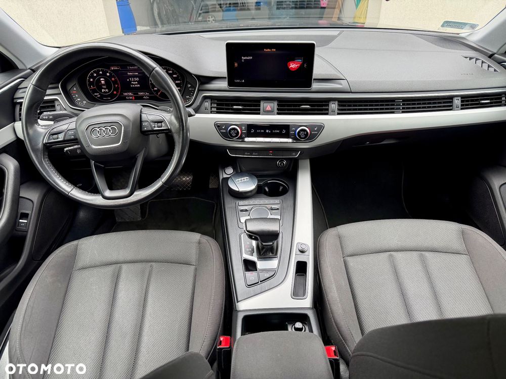 Audi A4 Limousine 35 TFSI S tronic - 12