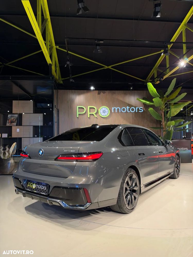 BMW Seria 7 - 6