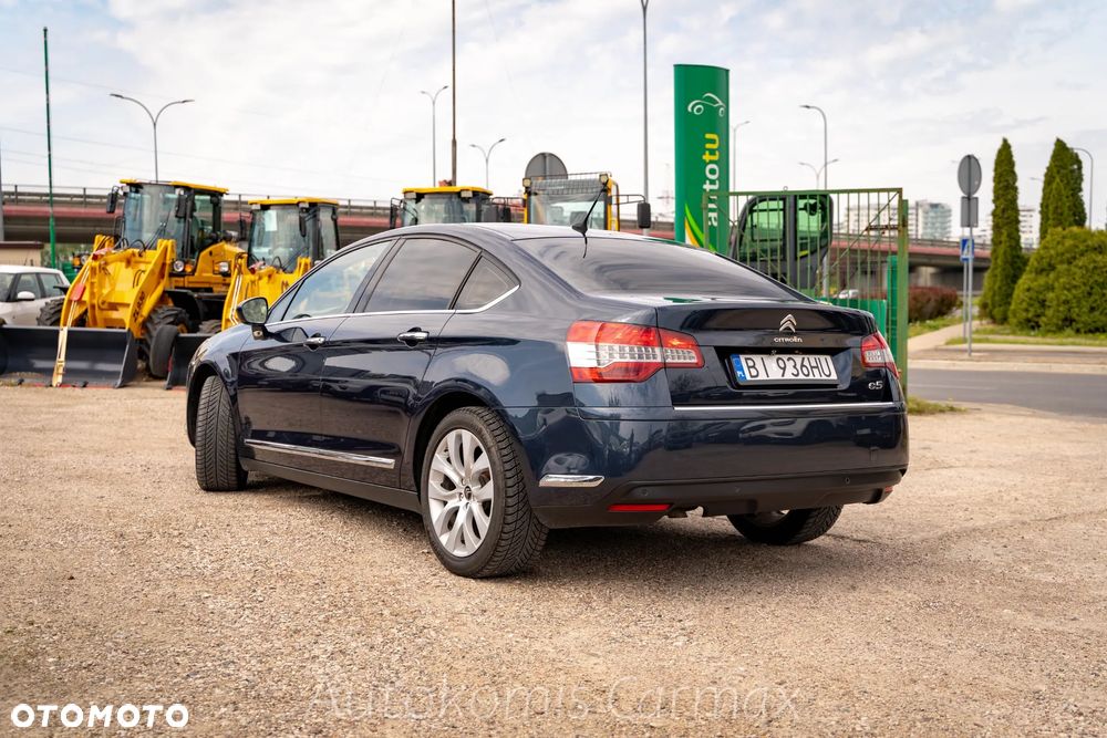 Citroën C5 2.0 HDi Exclusive - 9