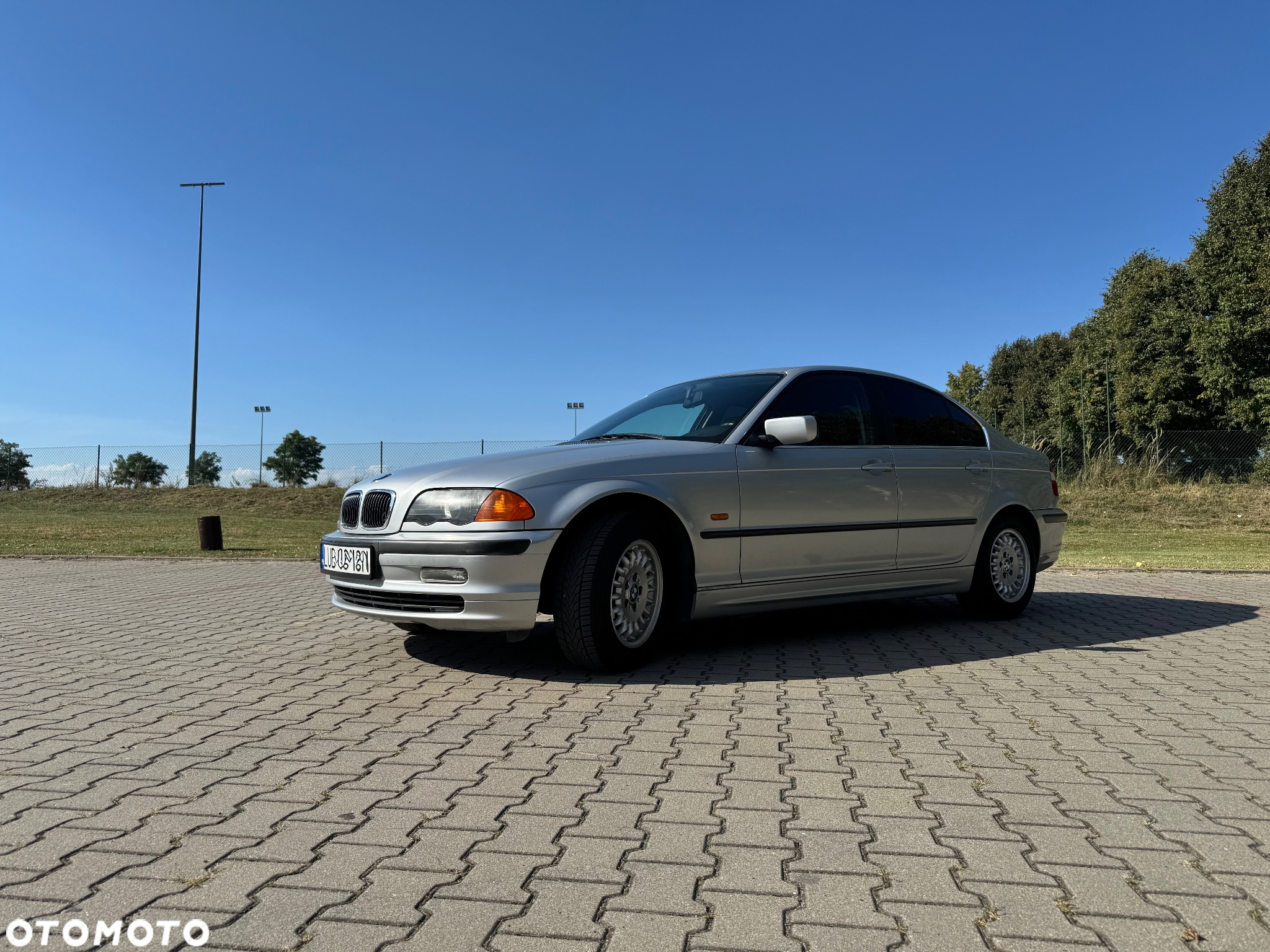BMW Seria 3 323i - 3