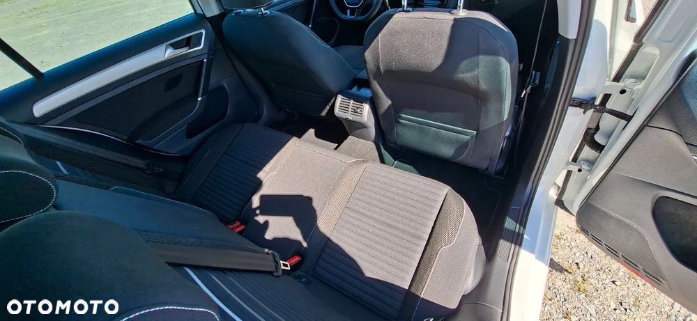 Volkswagen Golf 1.4 TSI BlueMotion Technology Cup - 23