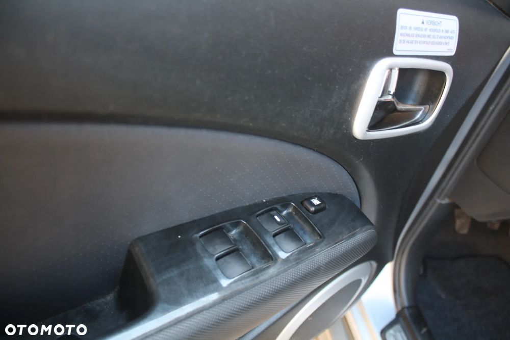 Mitsubishi Outlander 2.0 Sport 4WD - 15