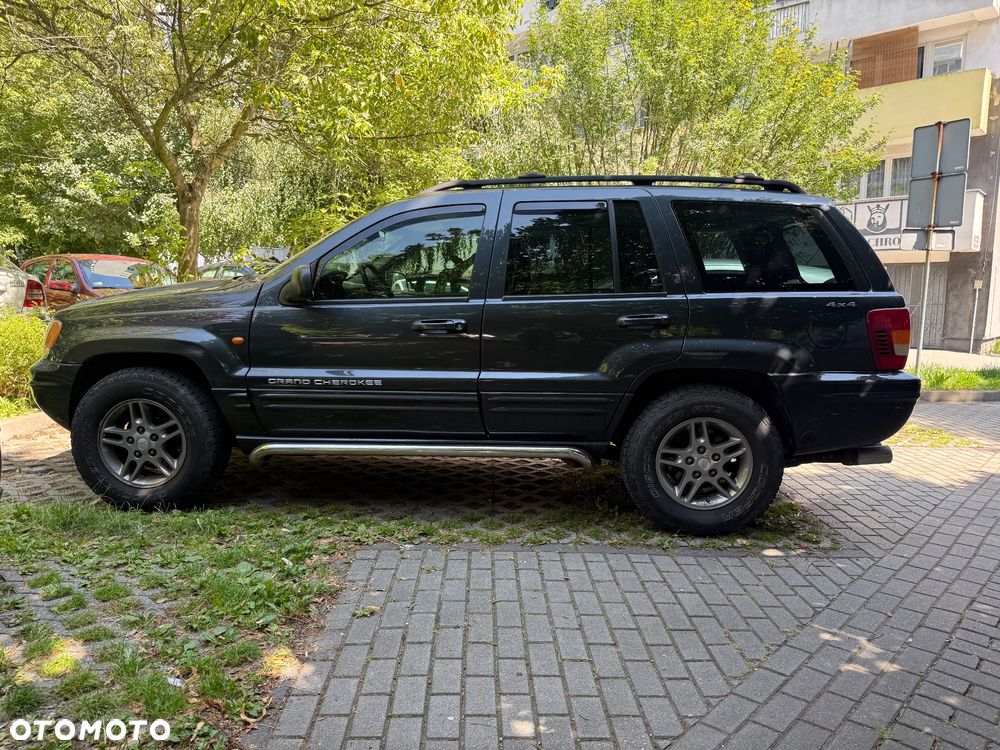 Jeep Grand Cherokee - 2