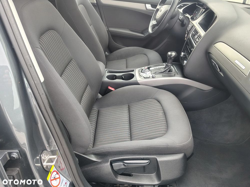 Audi A4 Avant 2.0 TDI DPF quattro S tronic Attraction - 19