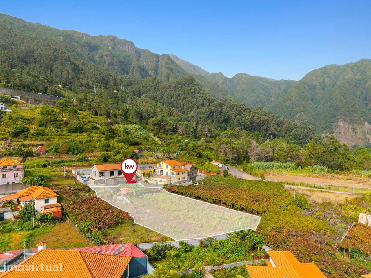 Terreno com 1.300 m2 com Vista sobre a Montanha e o Mar | São Vicente, - Grande imagem: 3/17