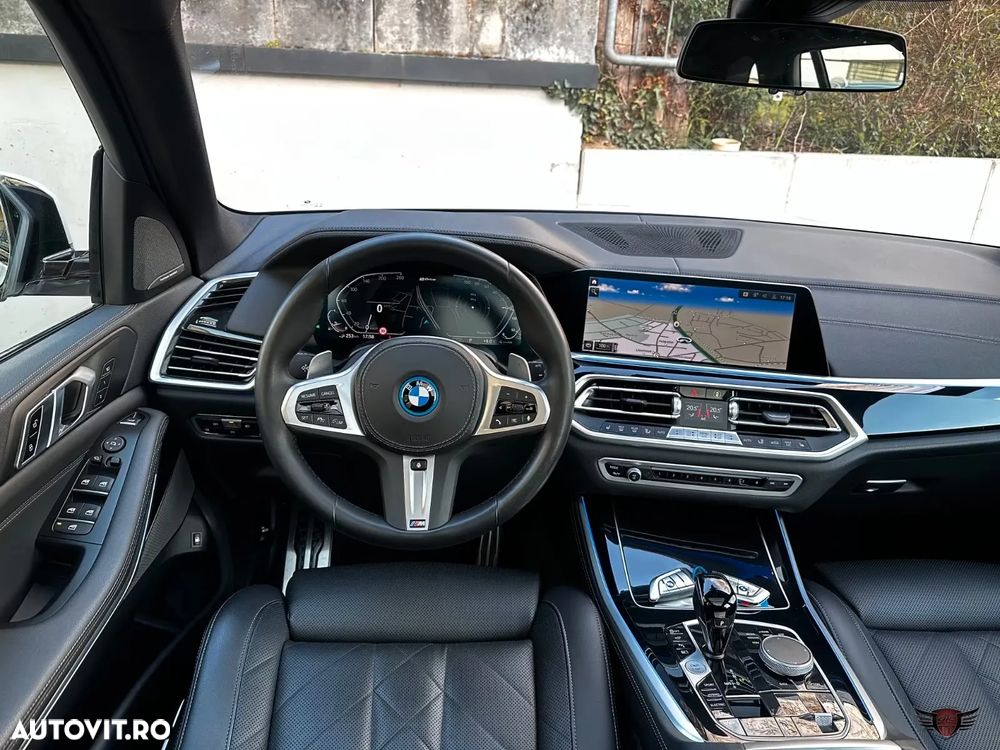 BMW X5 xDrive45e - 12