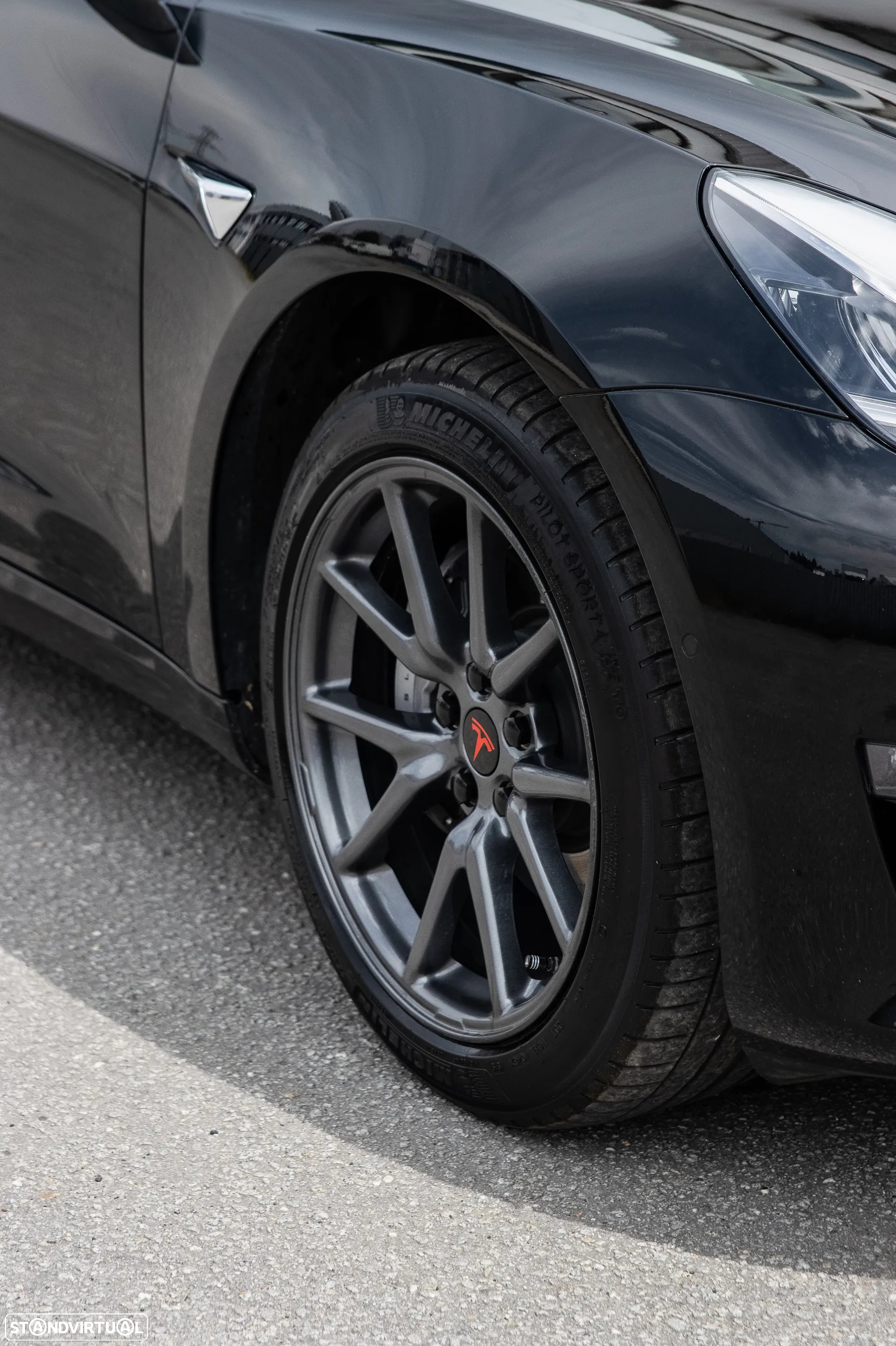 Tesla Model 3 Standard Range Plus RWD - 4