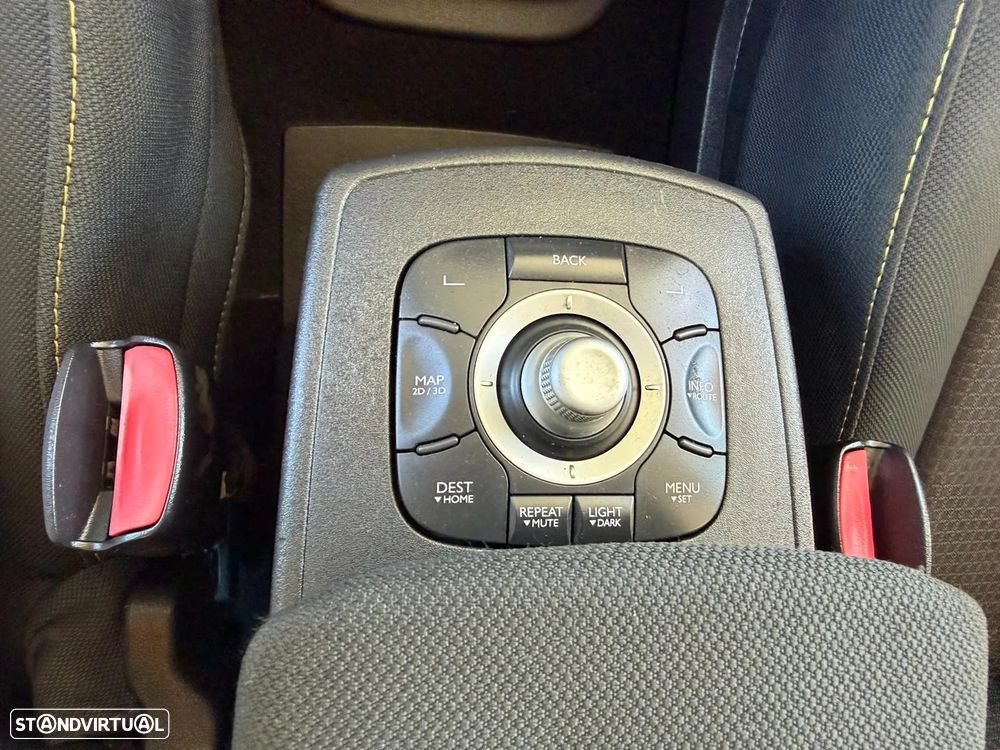 Renault Scénic 1.5 dCi Dynamique S - 18