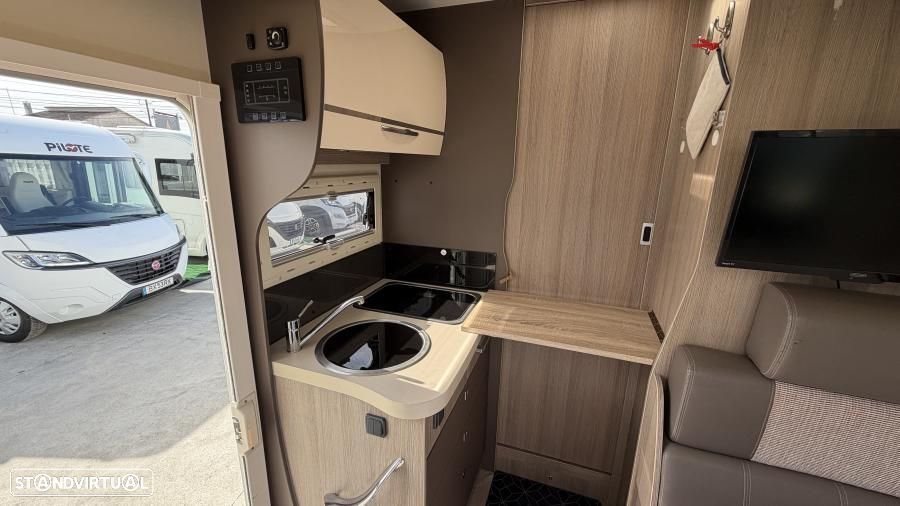 Challenger Quartz 278 EB c/central e basculante 6,5m - 32