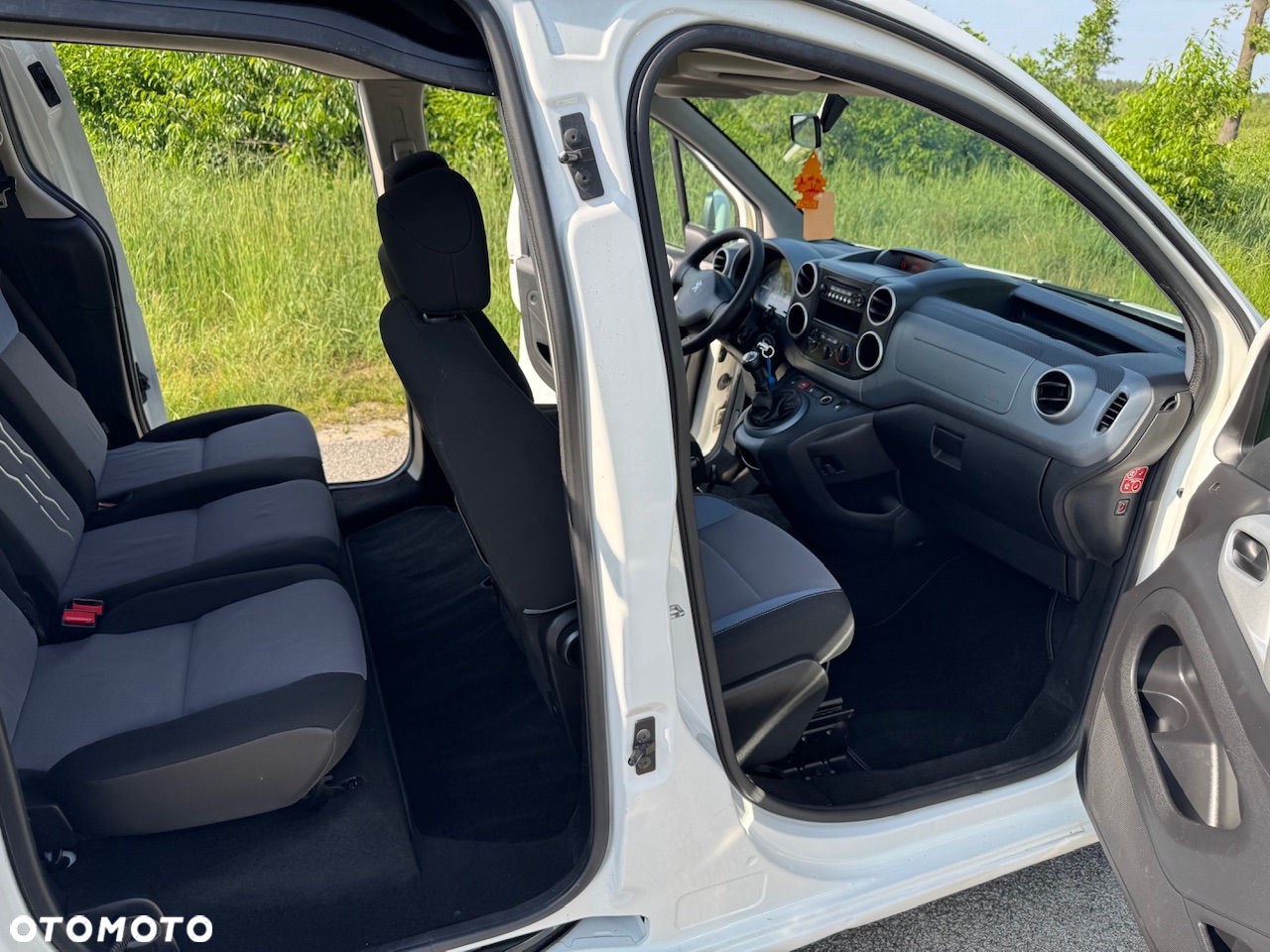 Peugeot Partner 1.6 HDi Active - 23