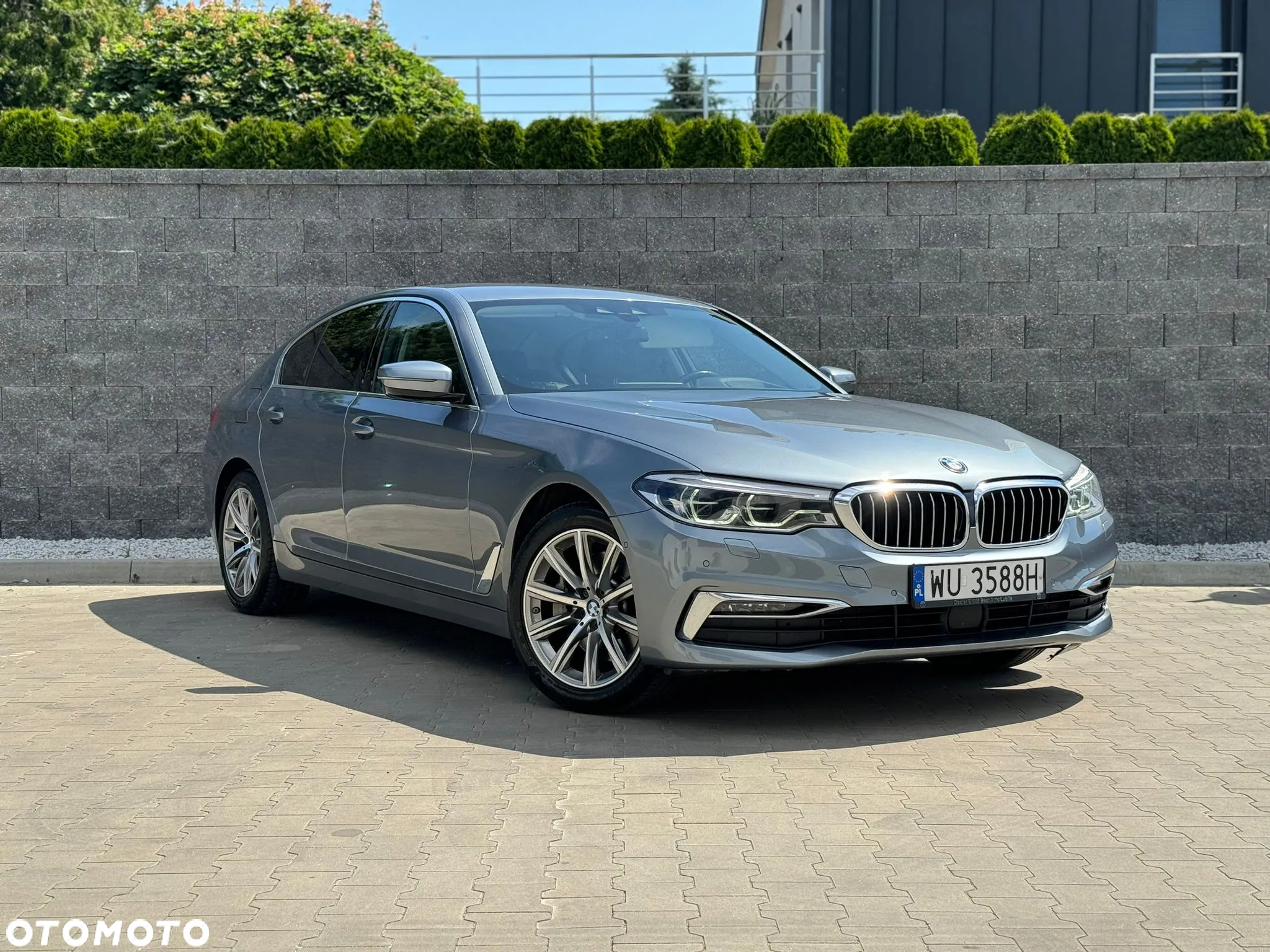 BMW Seria 5 530i xDrive Luxury Line sport - 3
