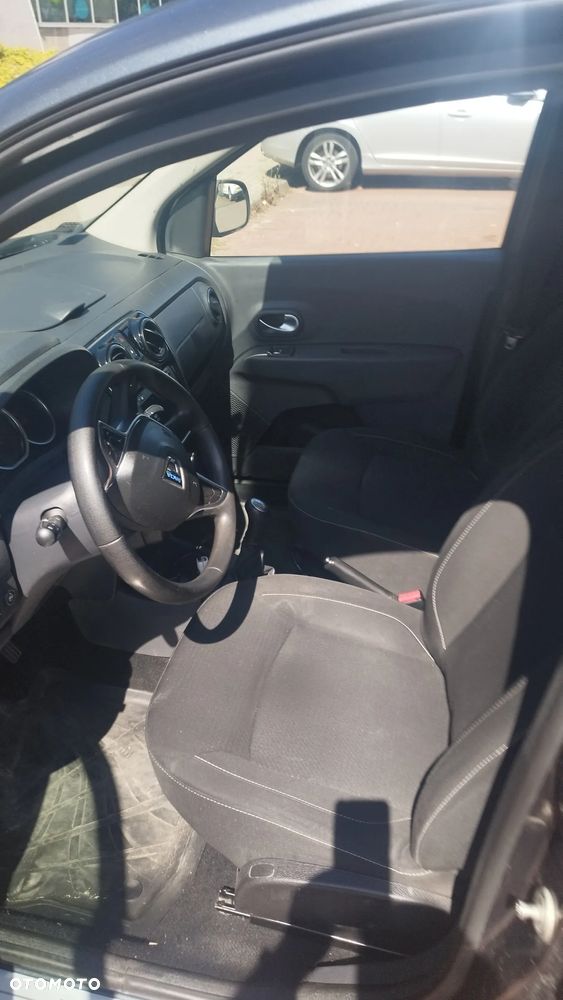 Dacia Lodgy 1.6 SCe Access S&S - 19