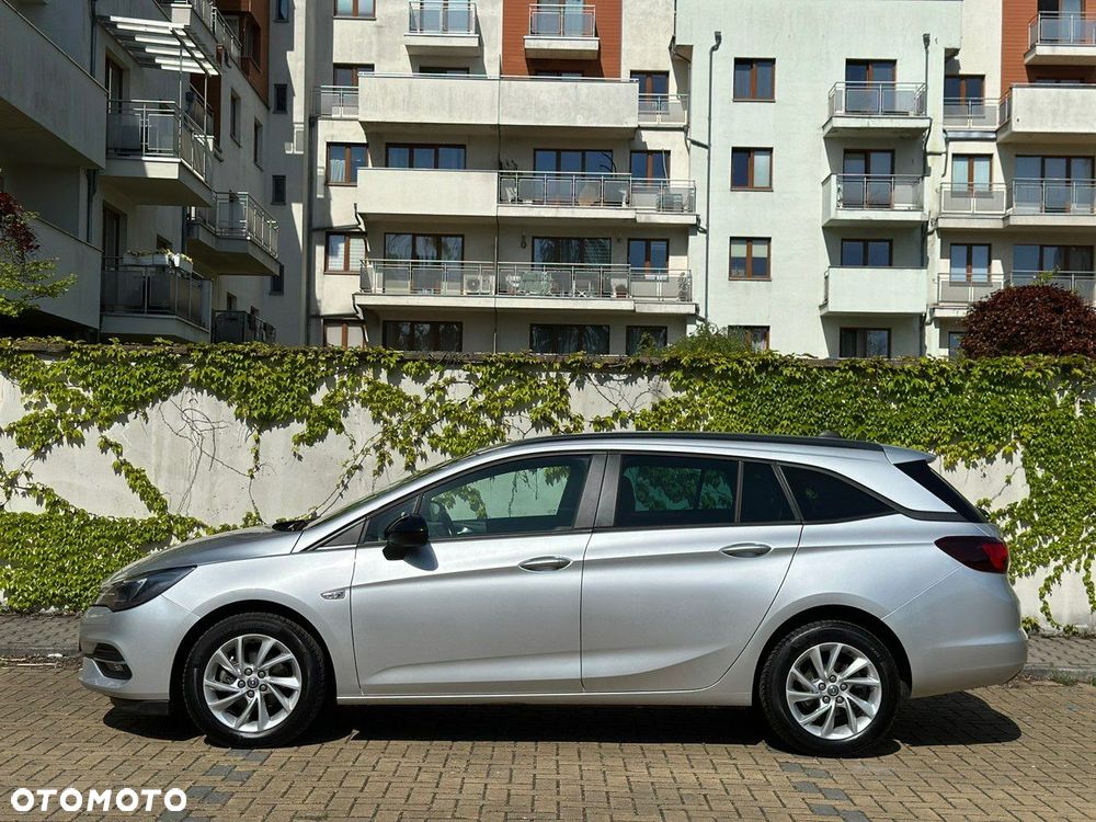 Opel Astra - 2