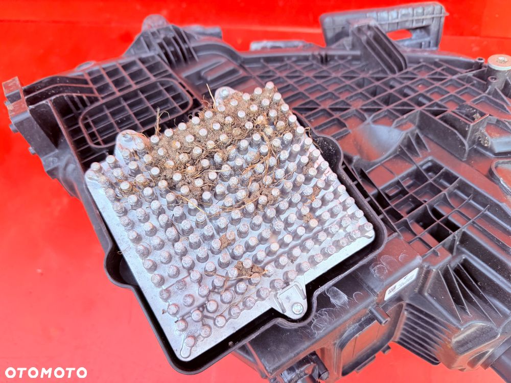 LAMPA LEWA RANGE ROVER VOGUE L460 2022+ - 8