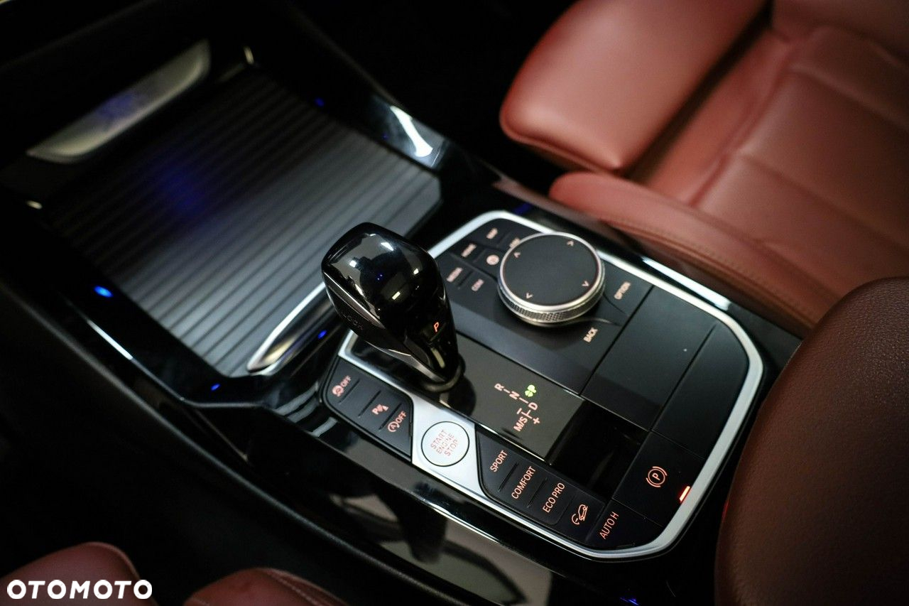 BMW X3 - 16