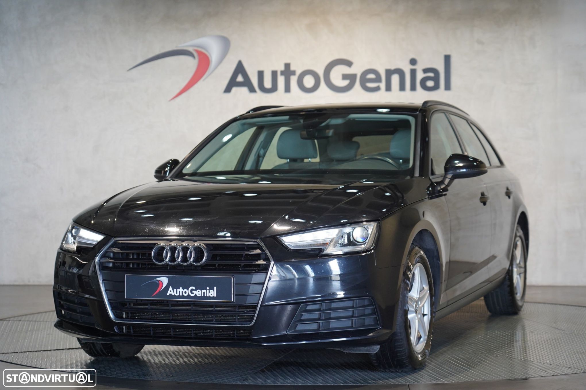 Audi A4 35 TDI S tronic - 1