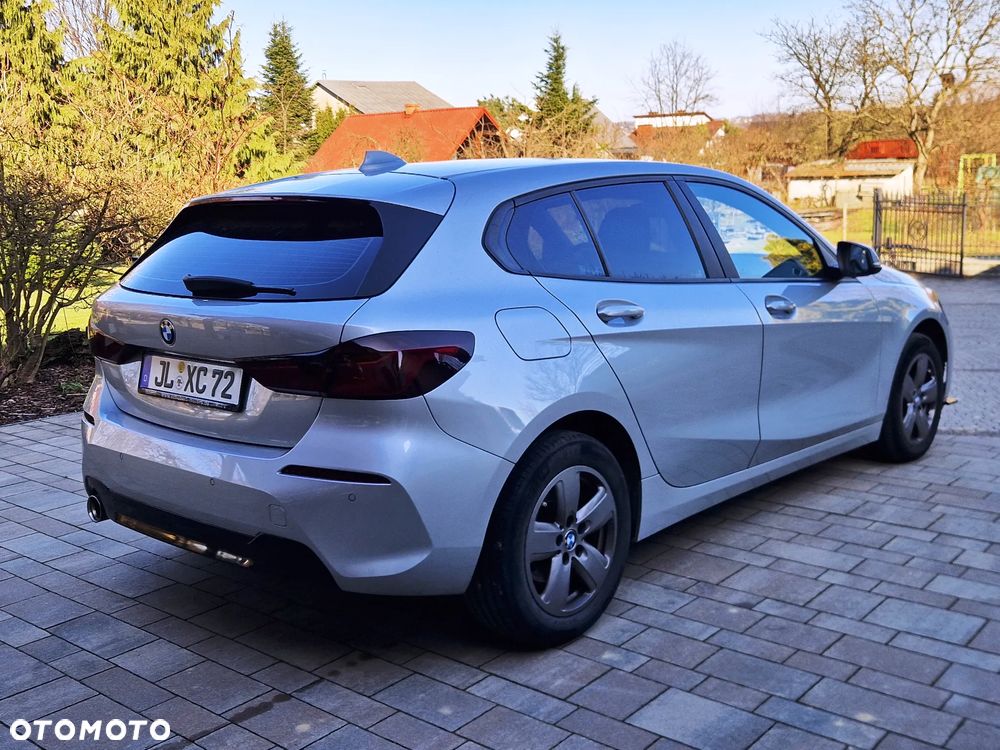 BMW Seria 1 116d Sport Line - 4