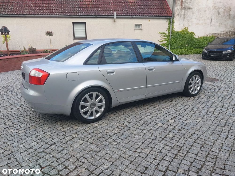 Audi A4 Limousine 1.8 T - 8