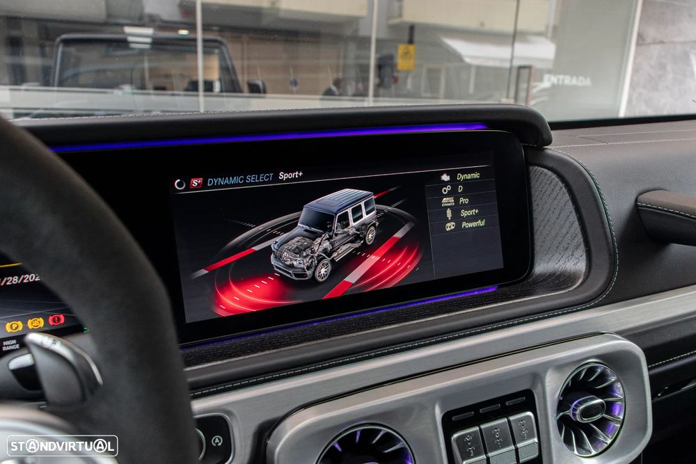 Mercedes-Benz G 63 AMG 4x4 - 34