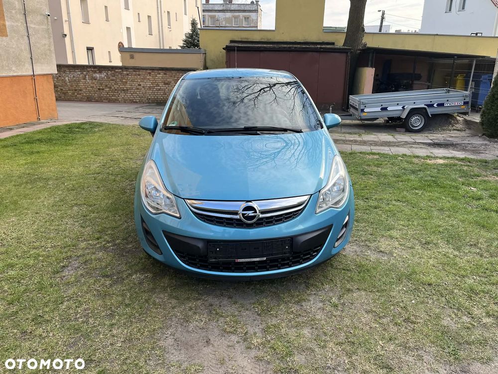 Opel Corsa 1.4 16V Color Edition - 2