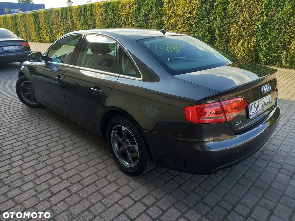 Audi A4 Limousine 2.0 TDI ultra DPF Attraction - 9
