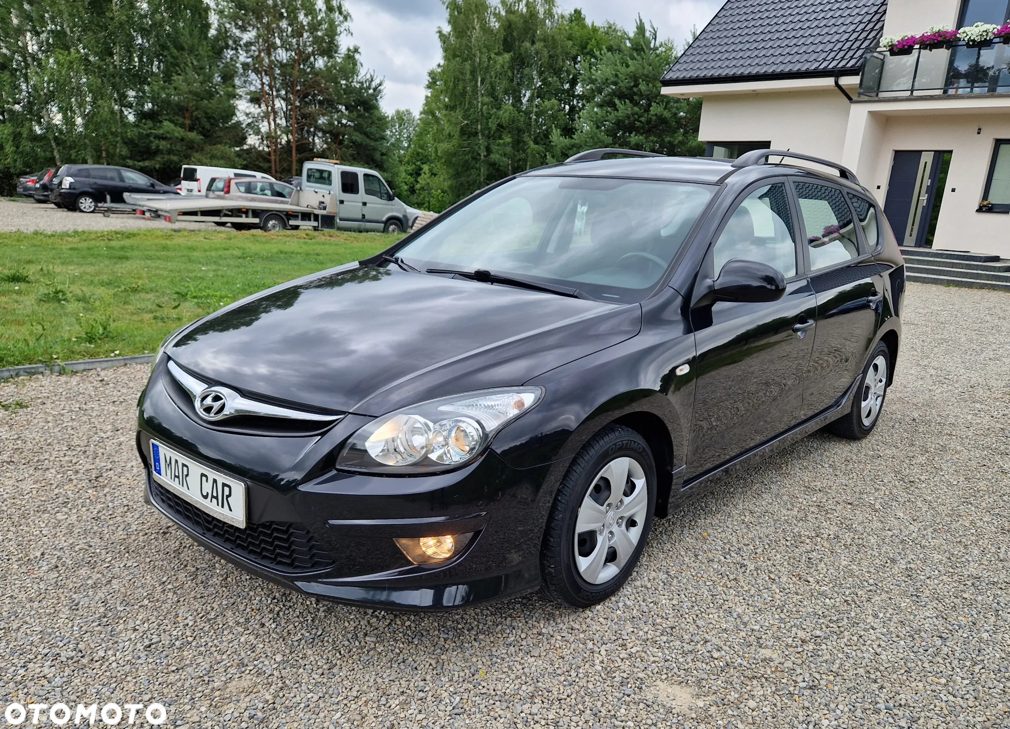 Hyundai i30 1.4 Base + - 3