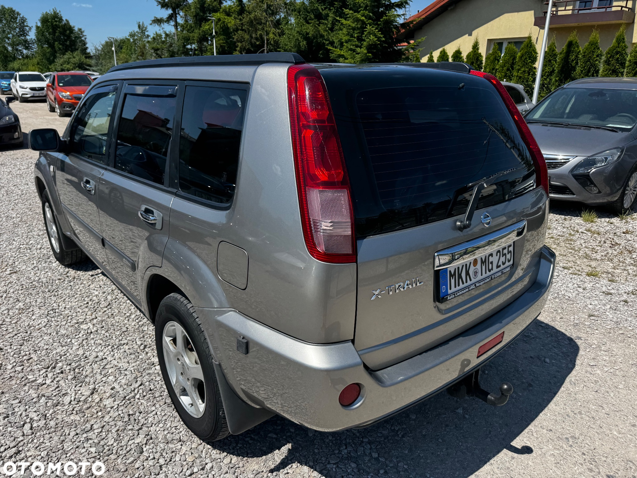 Nissan X-Trail 2.0 Comfort - 12