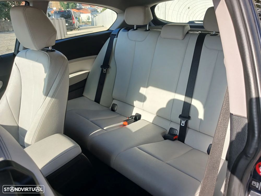 BMW 116 d EDynamics Line Urban — fotografia 24